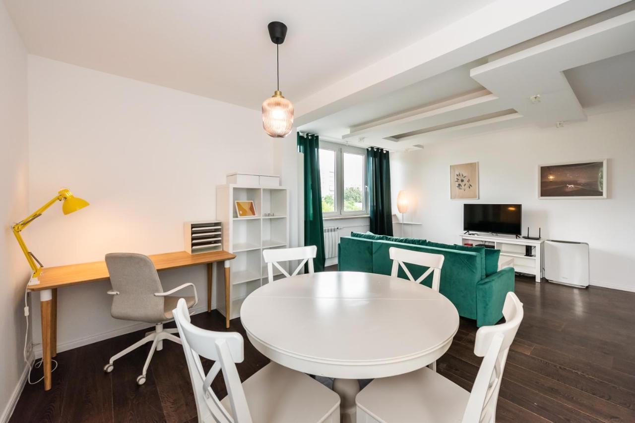 Saska Kepa Green Apartment Warsaw Luaran gambar